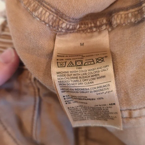 Old Navy cargo shorts - Picture 6 of 6